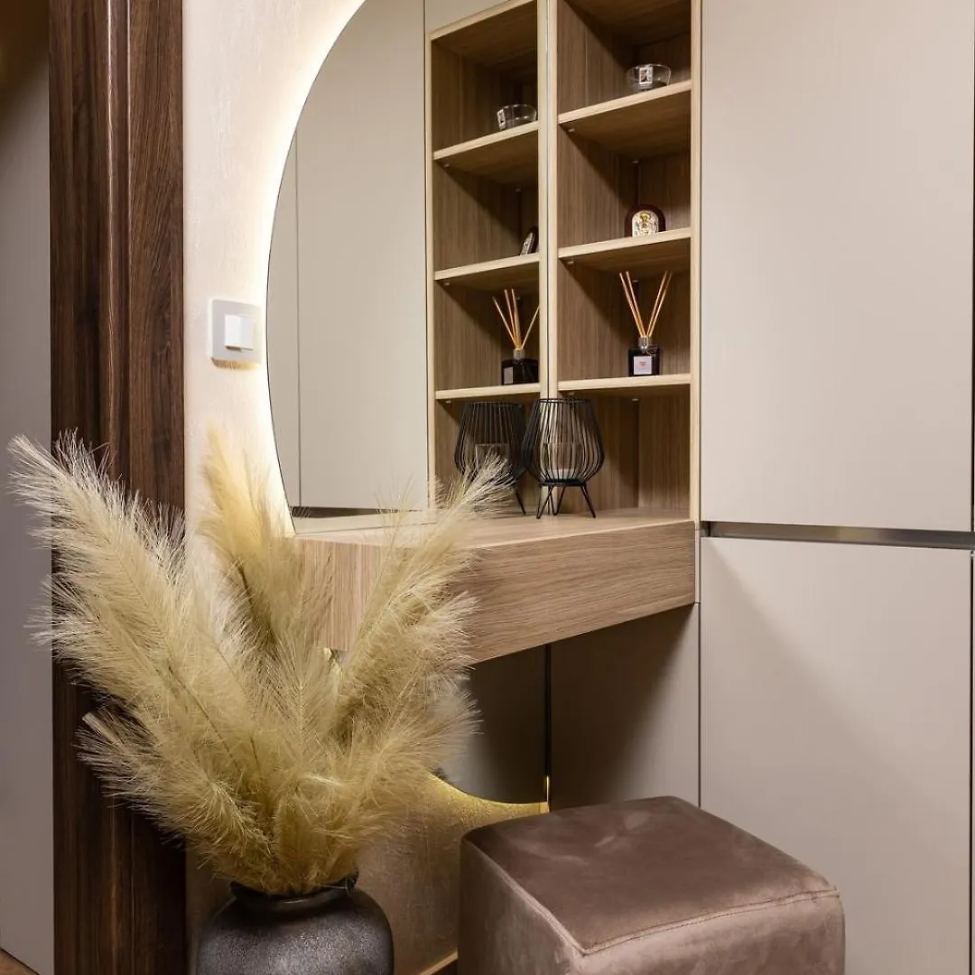 Top Center Apt 'Pemena' Free Private Parking Plovdiv Apartment