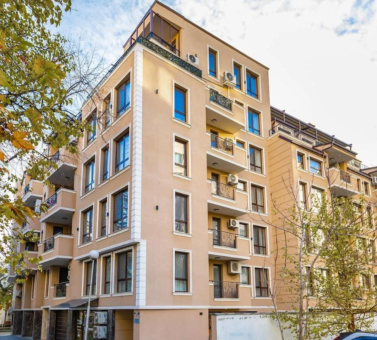 Top Center Apt 'Pemena' Free Private Parking Plovdiv Apartment